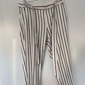 Banana Republic Curvy Mid-Rise Skinny Sloan Pant